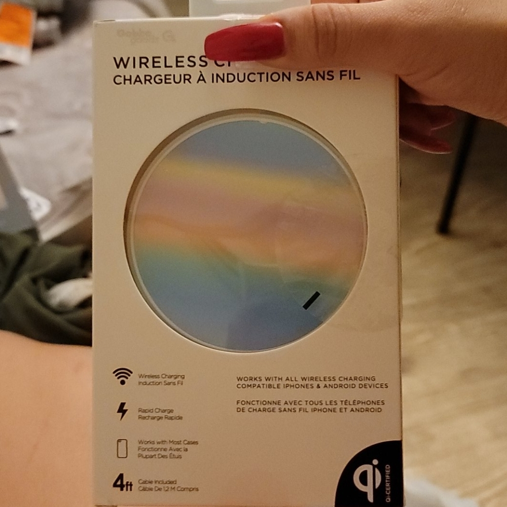 B.NEW WIRELESS CHARGER